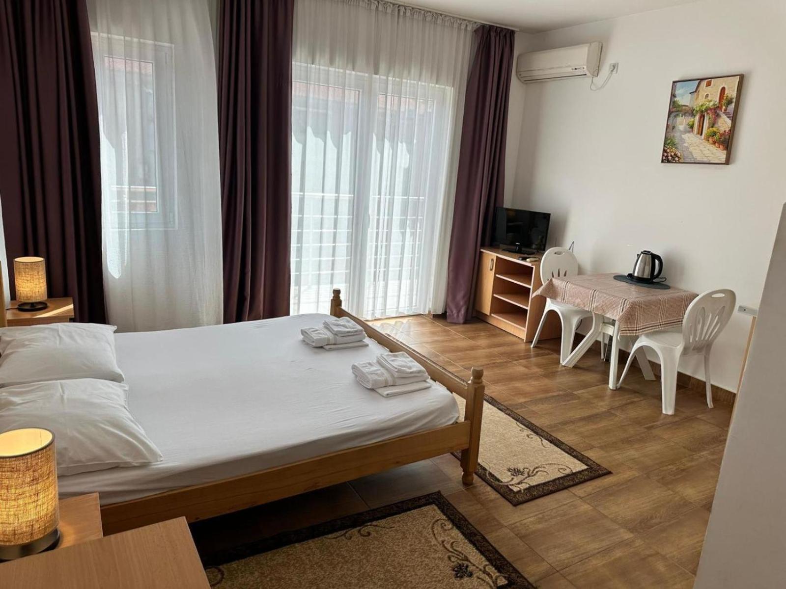 Apartmani Franeta Budva Eksteriør billede