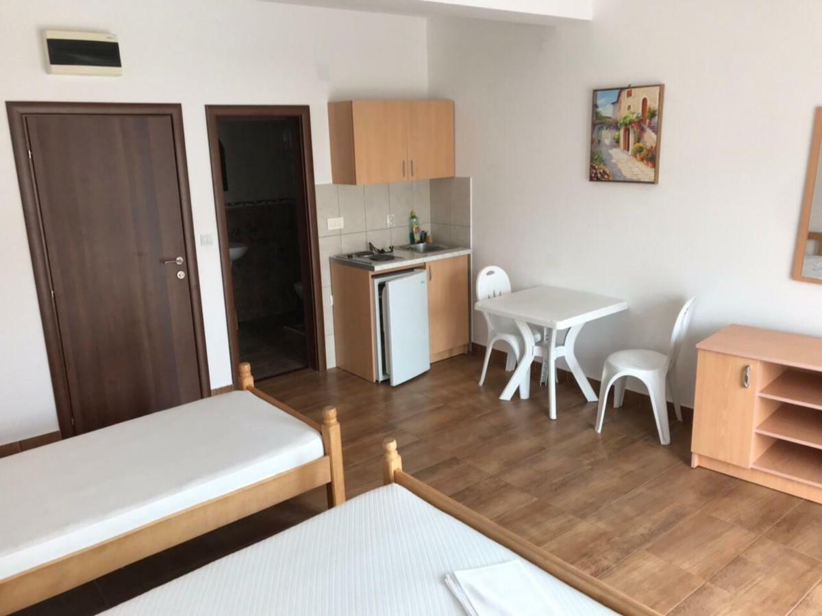 Apartmani Franeta Budva Eksteriør billede