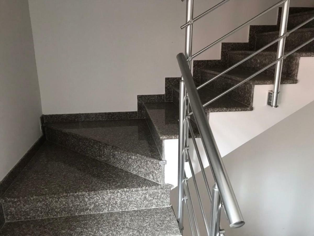 Apartmani Franeta Budva Eksteriør billede